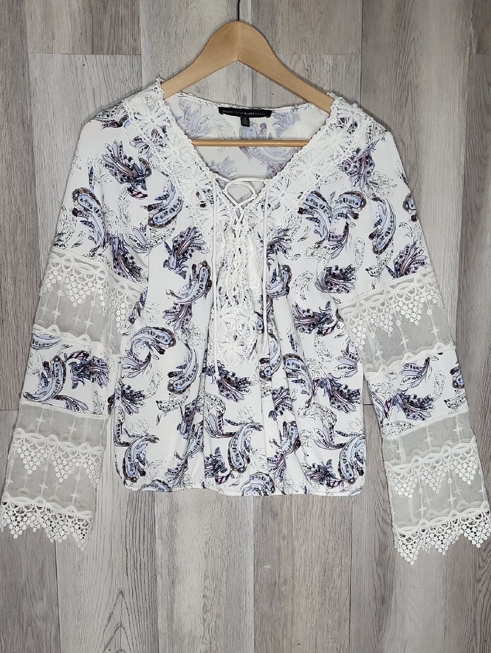 White House Black Market Paisley Lace Sleeve Peasant Blouse Medium